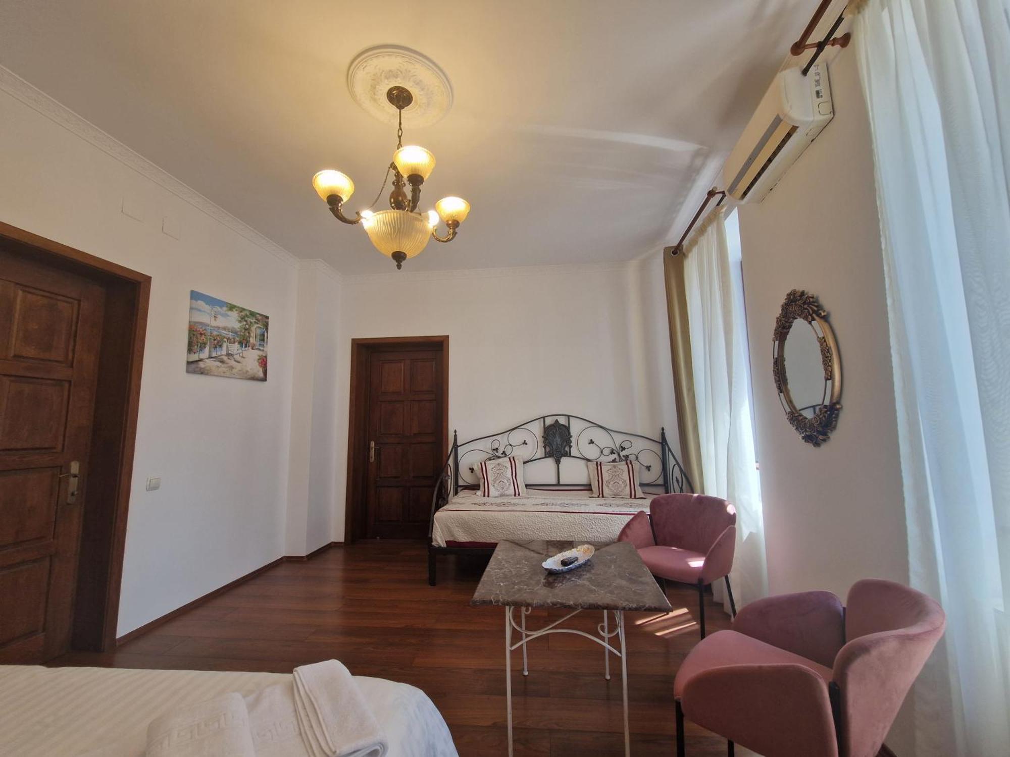 הוילה קלוז'-נאפוקה 5* Royal House Near Unirii Square מראה חיצוני תמונה