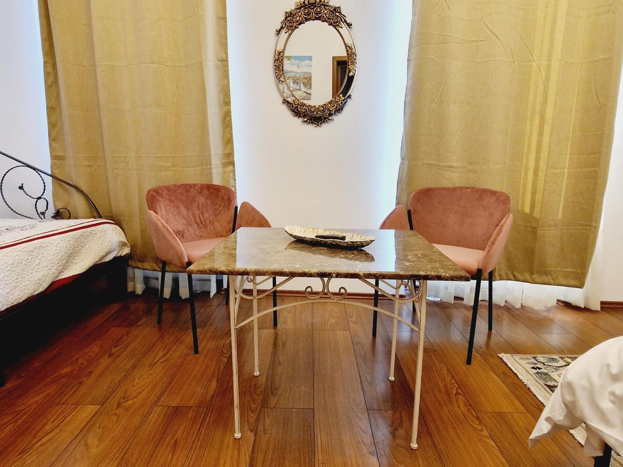 הוילה קלוז'-נאפוקה 5* Royal House Near Unirii Square מראה חיצוני תמונה
