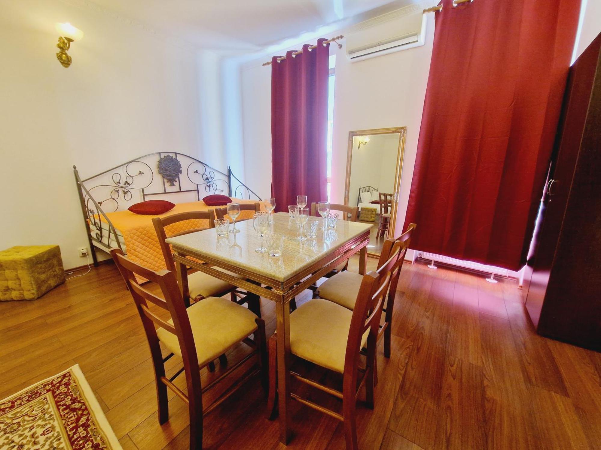 הוילה קלוז'-נאפוקה 5* Royal House Near Unirii Square מראה חיצוני תמונה
